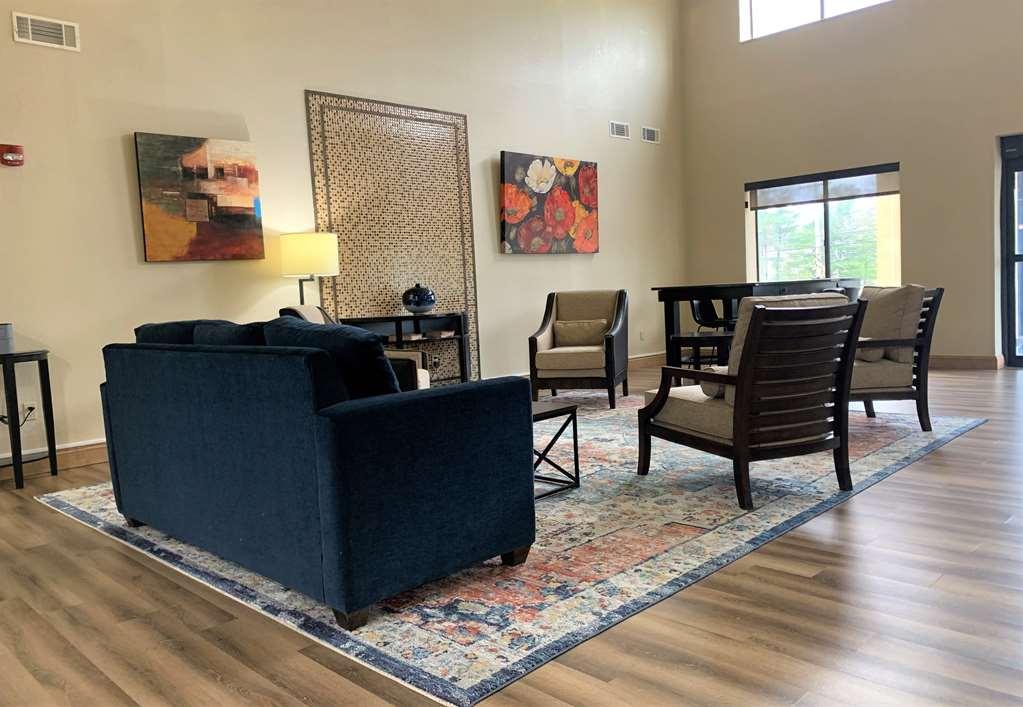 Western Hershey Hotel 3*