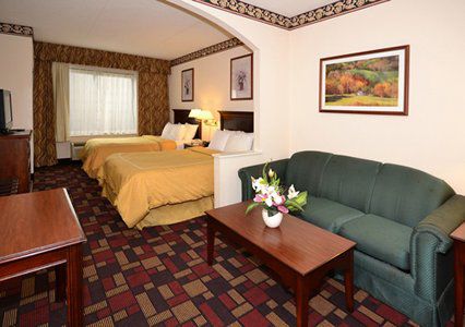 Western Hershey 3*